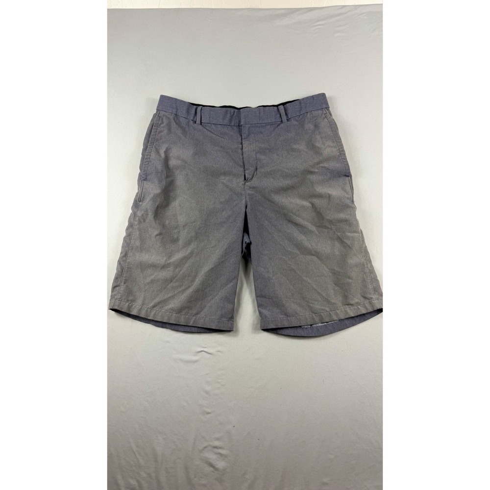 Nike gray chino golf shorts, flat front, zip fly, stretch pockets, inseam 10"